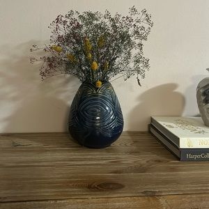 Cera Cuba Porcelain or ceramic Vase 7.5” high